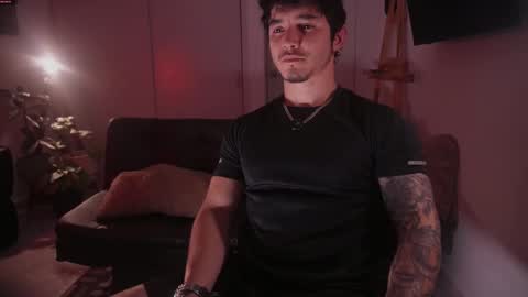 insta damn8   --------  online show from December 17, 12:07 am