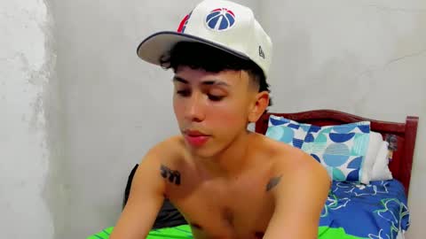 damien_444 online show from September 14, 10:34 pm