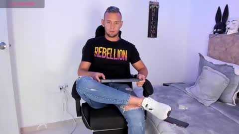 Damon bakert online show from October 1, 9:08 pm