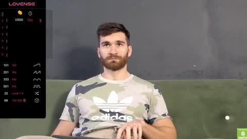 Snapshot of damonking01 chatting on February 5, 9:25 am Discount ONLYFANS -  online show from February 5, 9:25 am