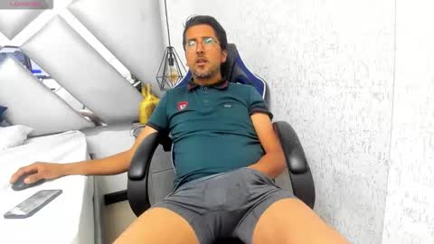 danidick_vc online show from December 1, 12:19 pm