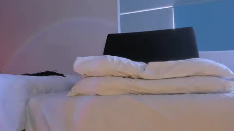 Daniel online show from November 19, 3:01 pm