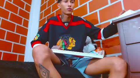 daniel_deluxx online show from June 7, 7:54 pm