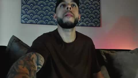 daniel_kingxxx online show from March 16, 12:53 pm