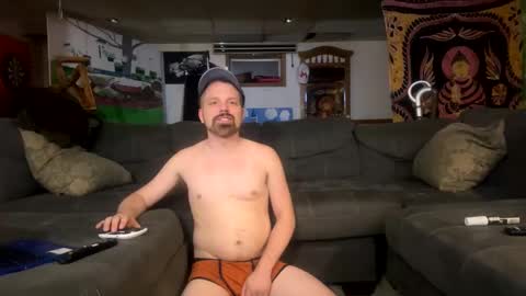 Snapshot of danielartbigd chatting on January 18, 1:56 am Daniel online show from January 18, 1:56 am