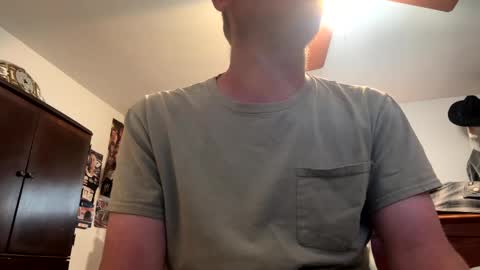 Snapshot of danielp_mod_cb chatting on January 2, 8:35 pm Daniel    y. online show from January 2, 8:35 pm