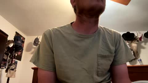 Snapshot of danielp_mod_cb chatting on January 14, 10:23 pm Daniel    y. online show from January 14, 10:23 pm