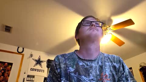 Daniel    y. online show from February 10, 11:09 pm