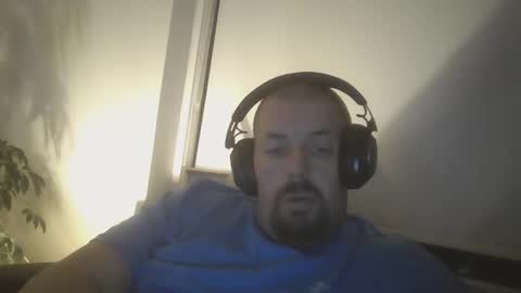 Snapshot of danishman1980 chatting on October 13, 10:38 pm danishman1980 online show from October 13, 10:38 pm