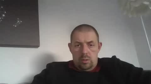 Snapshot of danishman1980 chatting on February 3, 3:59 pm danishman1980 online show from February 3, 3:59 pm