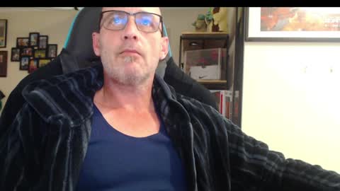 dannozdirekt online show from May 22, 1:21 am