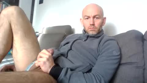 danny81boy online show from January 19, 9:11 am