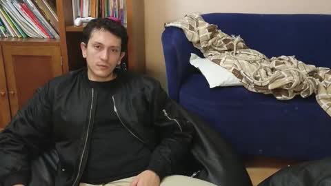 Snapshot of danruiz33 chatting on October 24, 2:57 am Dan online show from October 24, 2:57 am