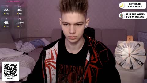 Snapshot of dantebigboi chatting on January 16, 9:19 pm Daniel online show from January 16, 9:19 pm