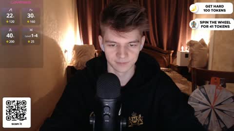 Snapshot of dantebigboi chatting on February 3, 6:07 pm Daniel online show from February 3, 6:07 pm