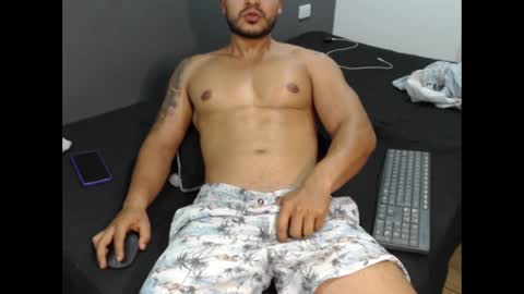 dantebrown1 online show from October 5, 11:31 pm