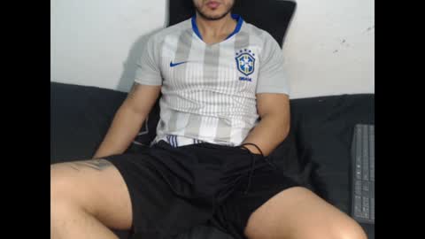 dantebrown1 online show from January 20, 12:57 am