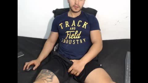 dantebrown1 online show from February 9, 5:33 pm