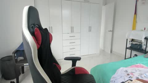 X Dante7373574 online show from October 7, 2:54 pm