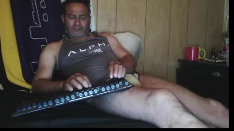 dantehot82 online show from May 2, 12:13 am