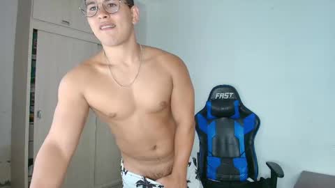 Dantraxx online show from February 25, 9:46 pm