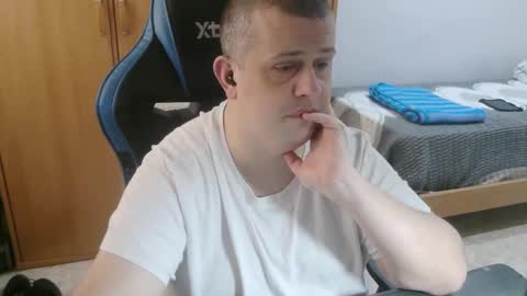 danysanchez1981 online show from February 27, 11:11 am