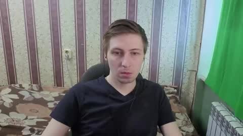 darienlarge online show from April 18, 11:55 am