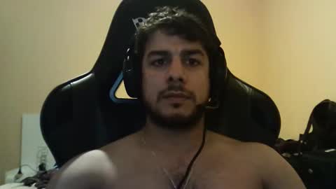 Snapshot of dario12rodriguez chatting on October 13, 4:29 am dario12rodriguez online show from October 13, 4:29 am