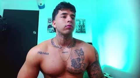 Darius Phoenix  online show from September 15, 10:55 pm