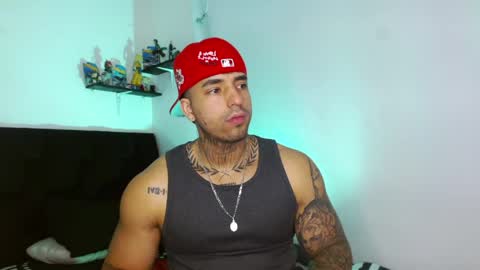 Darius Phoenix  online show from March 25, 8:35 pm