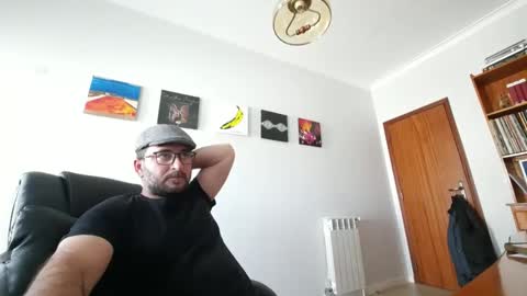 dariux_m online show from March 27, 2:18 pm