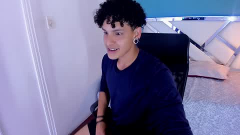 Scoot online show from January 8, 9:44 pm