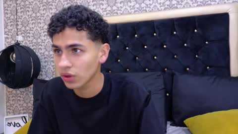 dark_sultan online show from February 18, 1:15 am