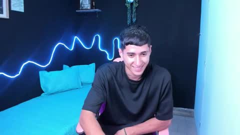 dark_valentino online show from March 4, 2:07 am