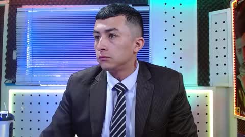 DARKO0717 online show from February 24, 10:49 am