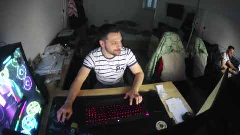 darkschneider_ online show from February 23, 6:44 am