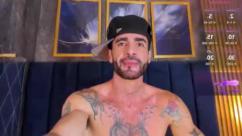 darwin_horny2 online show from May 20, 11:22 pm