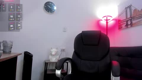 Dash online show from October 10, 11:37 am