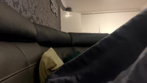 D198169 online show from October 1, 3:10 am