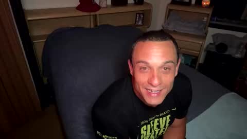 dave875126 online show from June 3, 1:07 am