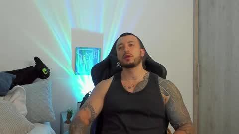 DAVE MAX online show from October 26, 2:24 am