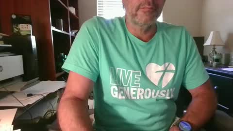 Snapshot of davethebooky chatting on September 17, 6:53 pm Dave online show from September 17, 6:53 pm