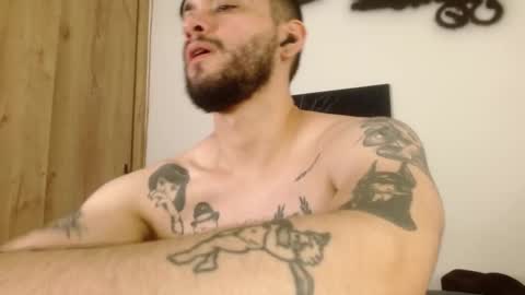 Twitter davidsanctum online show from March 1, 5:51 am