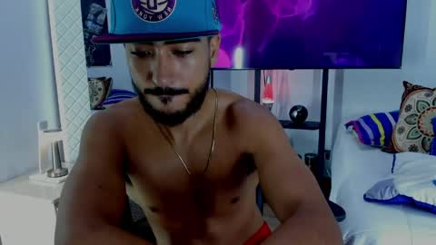 Hey im David that loves to explore and speak their fantasies. Very open talktative and nice. Feel free to chat with me online show from April 15, 2:00 am