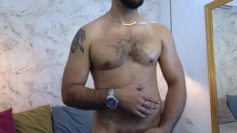 Snapshot of david_oliveira chatting on October 24, 1:24 pm JF oliveira online show from October 24, 1:24 pm