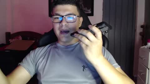 david smit online show from February 19, 6:43 pm