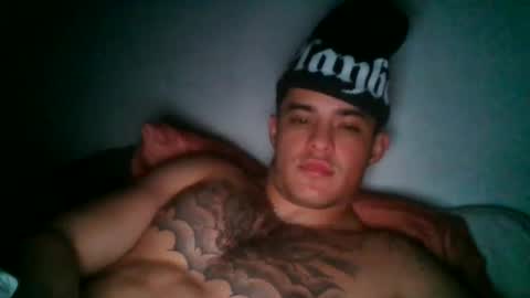 davidfry25 online show from December 12, 7:41 am