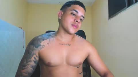 Lennon online show from October 6, 6:29 am