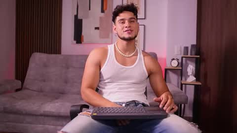 Davies brown    schedule 12pm to 5pm col time online show from October 28, 8:33 pm