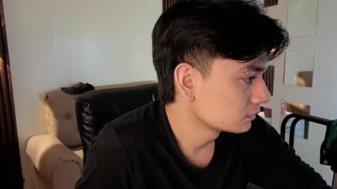 davoxer online show from April 15, 2:33 am